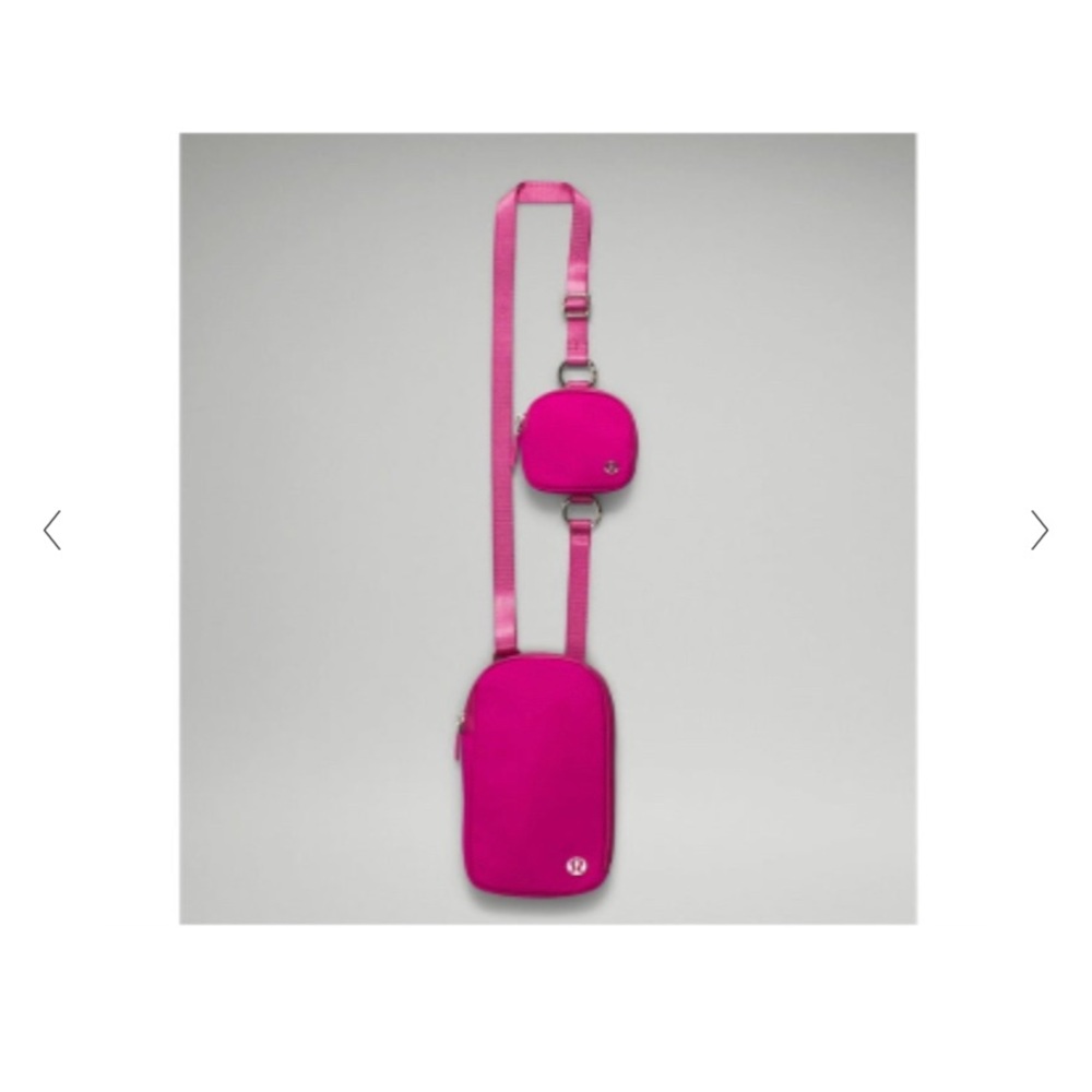 Lululemon Modular Phone Crossbody Bag Ripened Raspberry